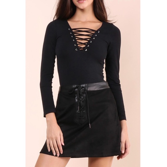 Suzette Tops - NWT Suzette Lace Up Top